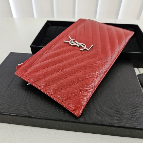 YSL POUCH - Picture 12 of 14